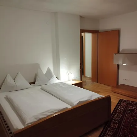 Sailer Apartment Fuegen